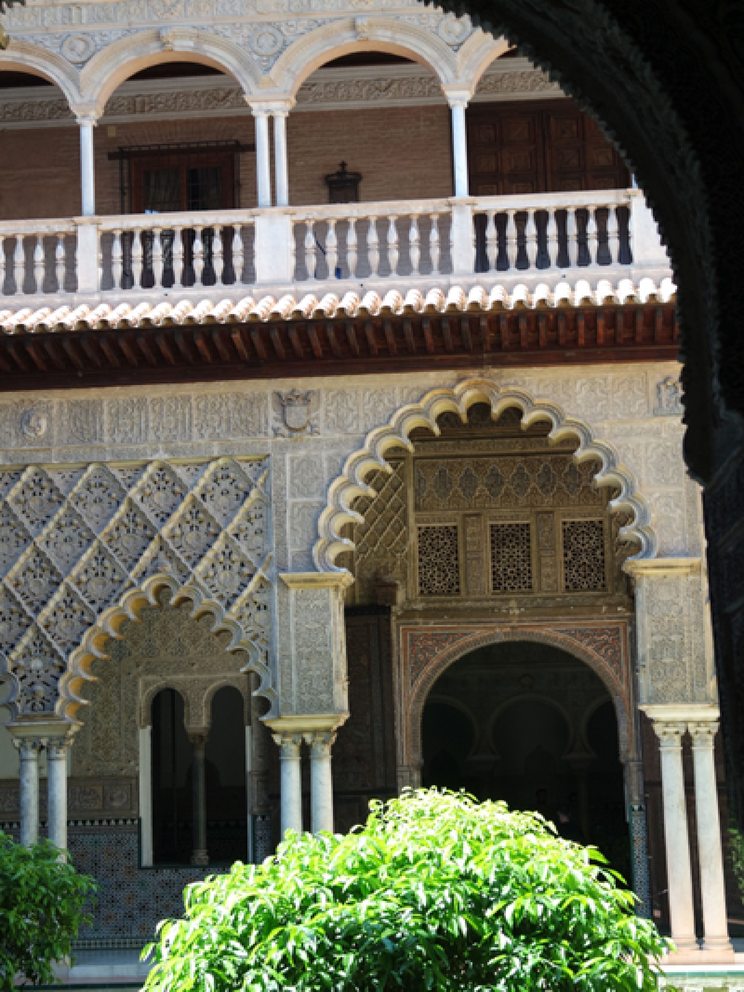 w alcazar 10 patio sans touriste !.jpg